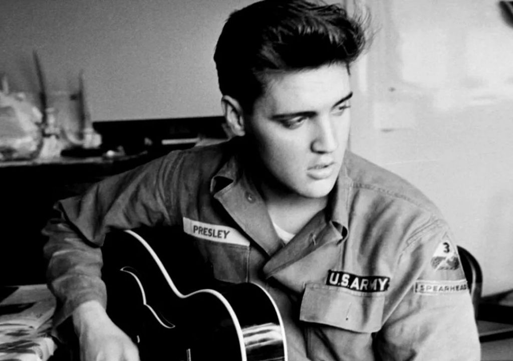 Surrender – Elvis Presley