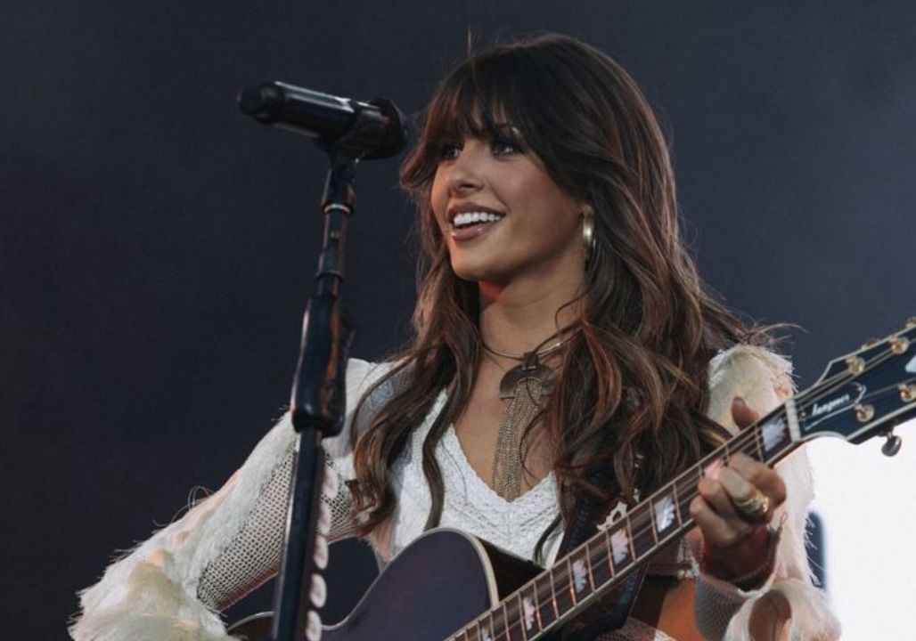 “Riley Green just shocked Nashville with an announcement nobody saw coming… In a post that’s sending fans into a frenzy, Riley seems to confirm that he and Ella Langley are getting married.”