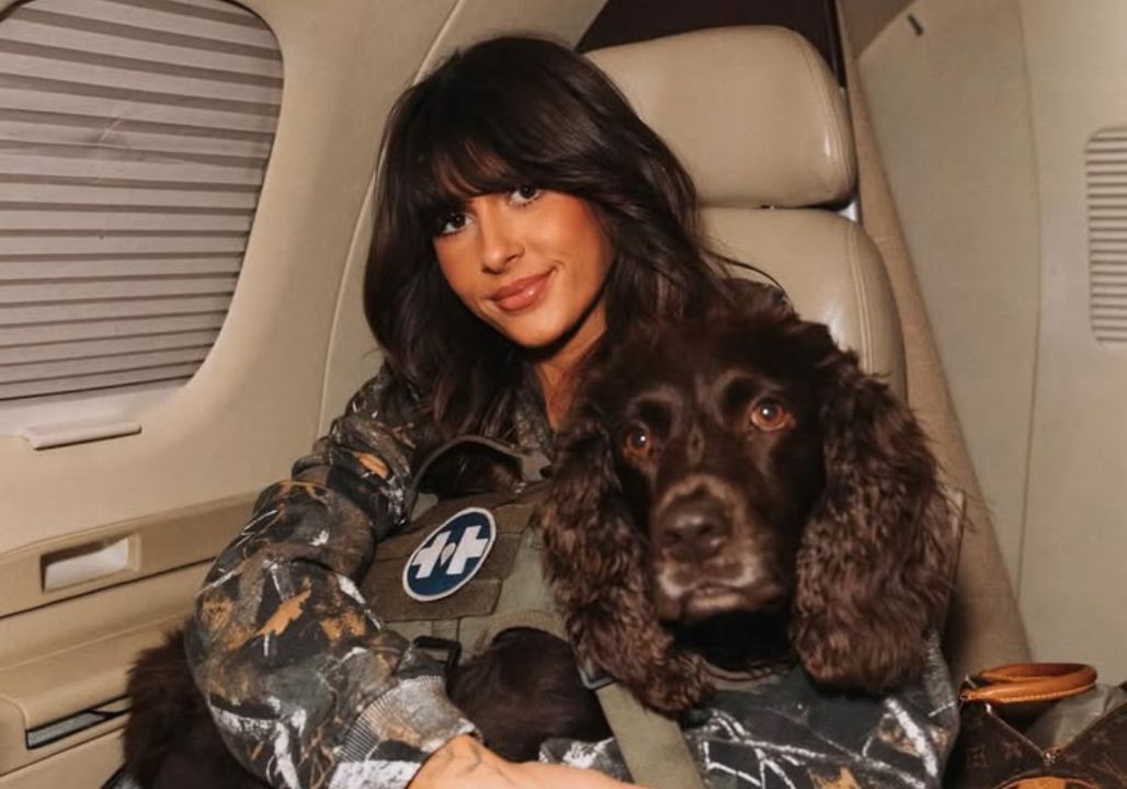 1970s Country Legend, 83, Ranked Among the ‘Greatest of All Time’ Receives Grand Ole Opry Tribute From Ella Langley